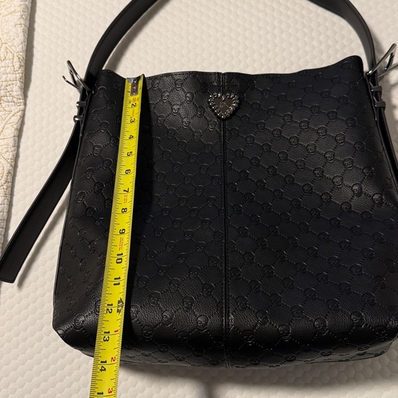 NWT RARE!!!Betsey Johnson Skull Embossed Millie Hobo bag - Picture 8 of 11